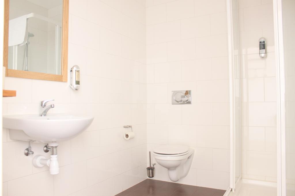 Guesthouse Eleven Hotel Arvika Dış mekan fotoğraf