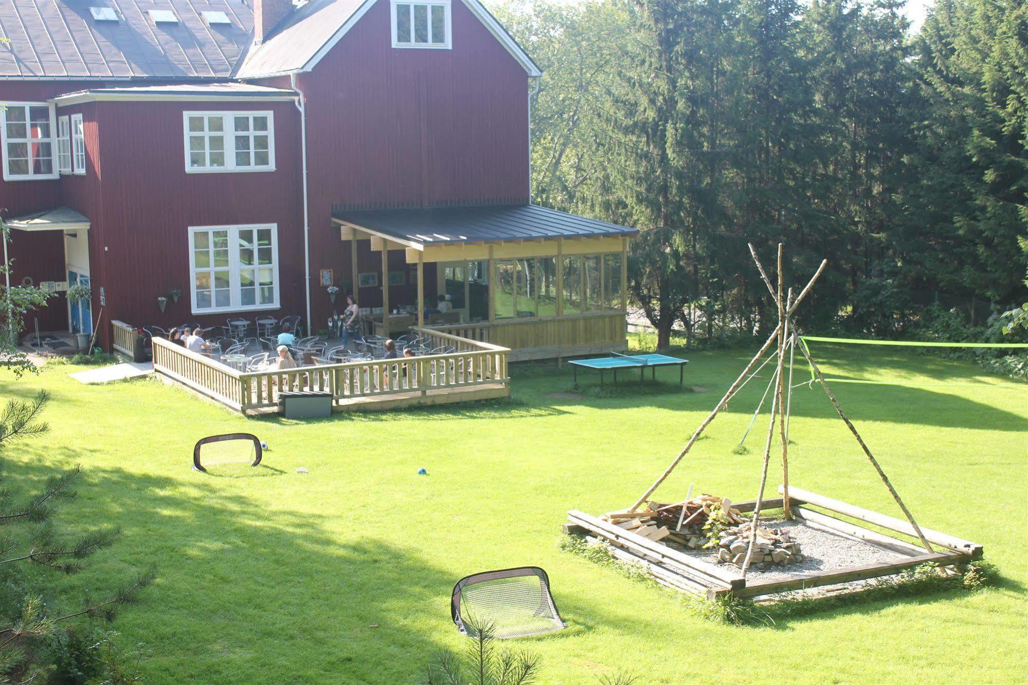 Guesthouse Eleven Hotel Arvika Dış mekan fotoğraf